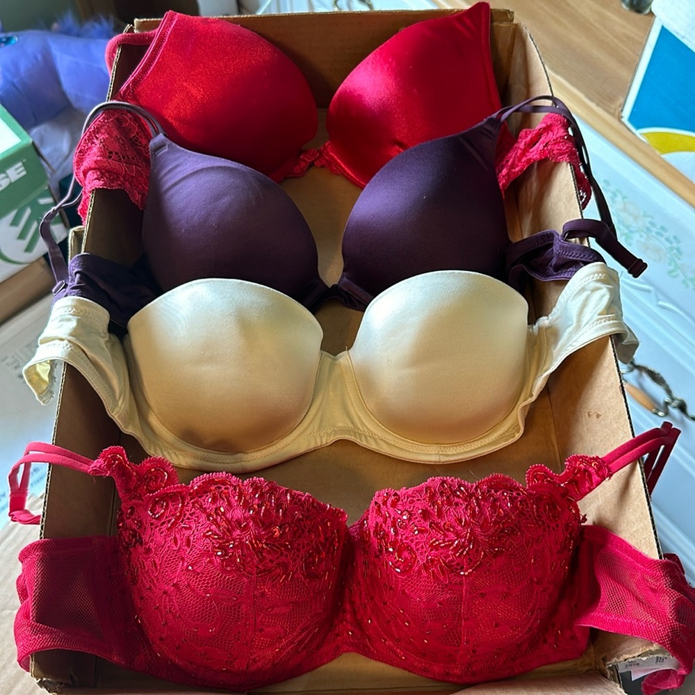 VS Bra Bundle 34B⭐️